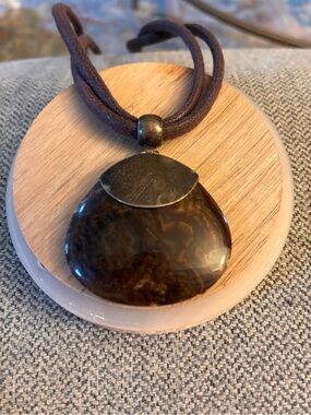 Vintage Brown Stone Pendant Necklace - Women Jewelry